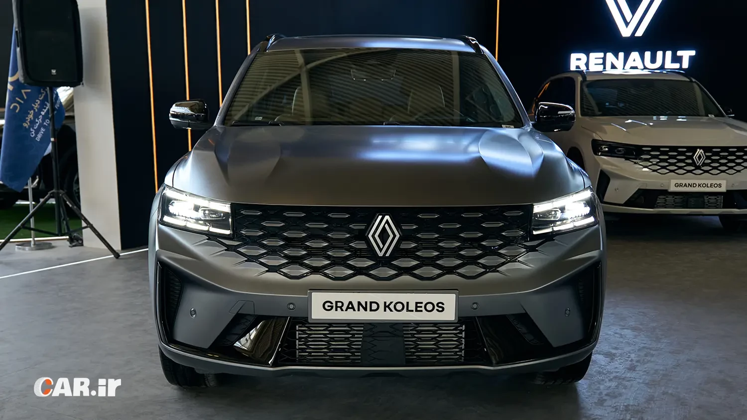 نمای جلو GRAND KOLEOS.webp
